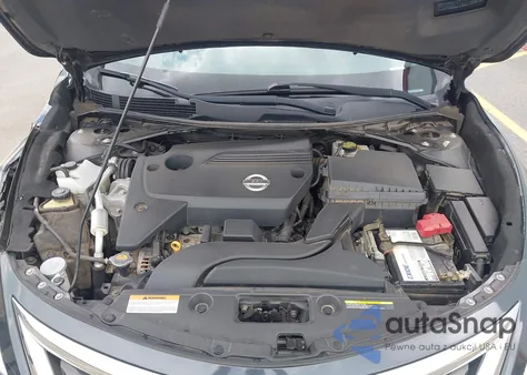 2015 Nissan Altima 2.5 S из США, поврежденный, VIN 1N4AL3AP4FN888942